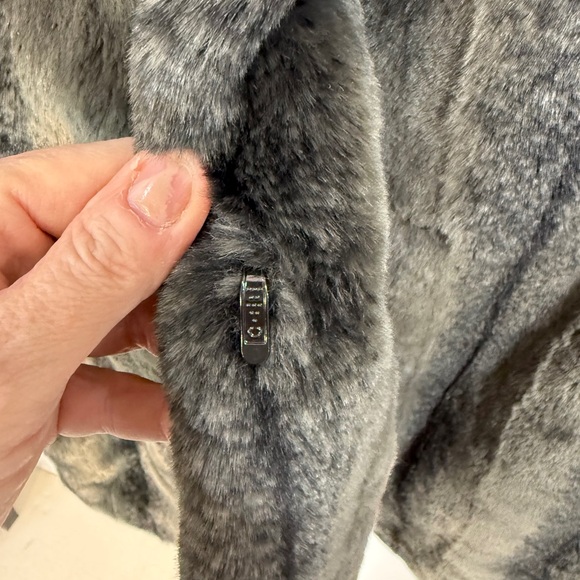 Kristen Blake Charcoal Faux Fur Teddy Coat - Picture 6 of 11